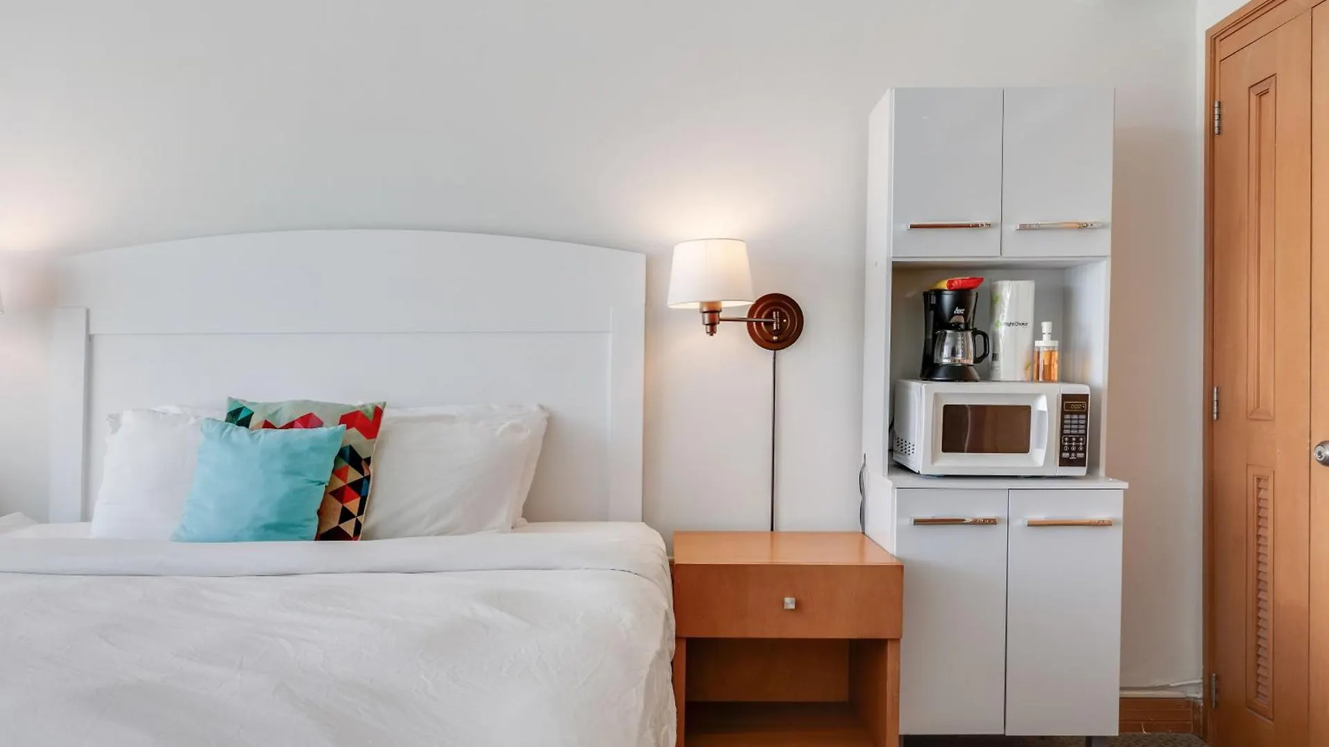 Appartamento Balcony With Beach Views Pool In Condado San Juan